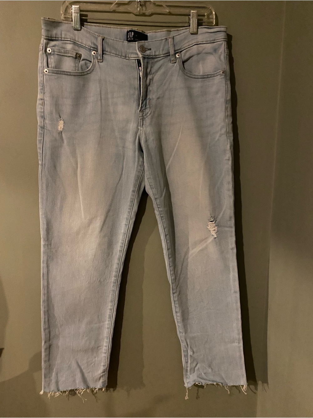 GAP Girlfriend Light Distressed Cropped Jeans